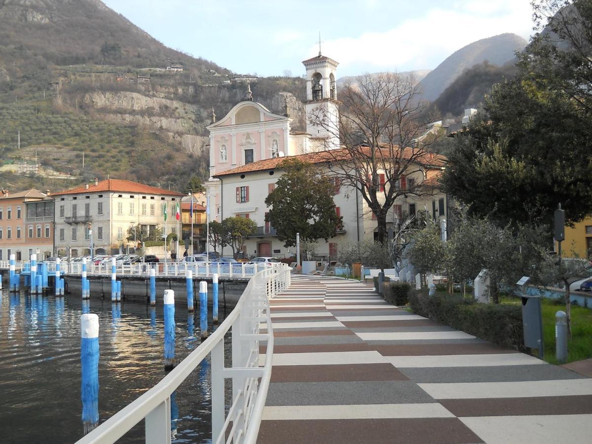 Appartamento Al Ponte 马罗内 外观 照片