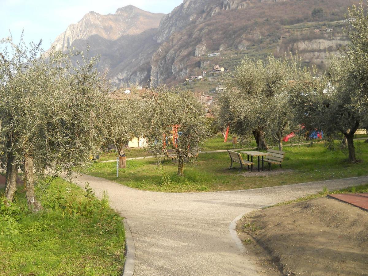 Appartamento Al Ponte 马罗内 外观 照片